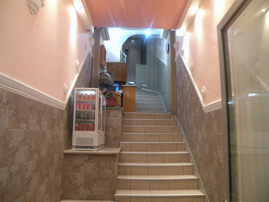 Hotel Ionion พีเรียส ภายนอก รูปภาพ